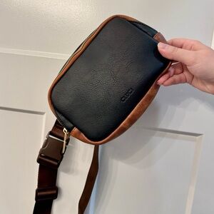 New Cluci Brown and Black Belt Bag